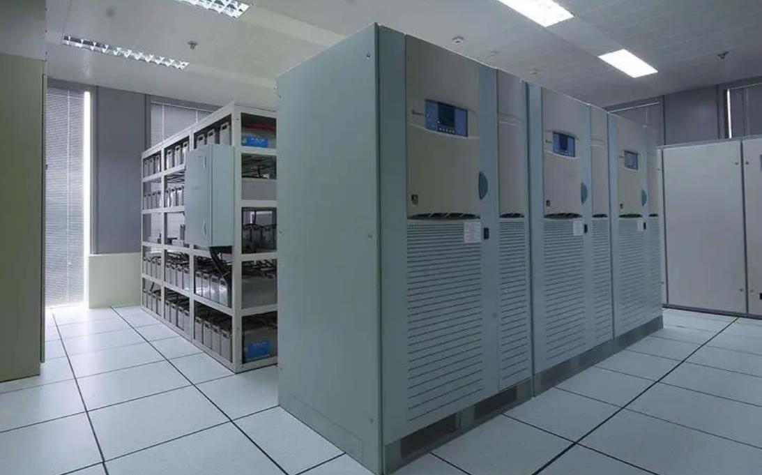 九龙UPS 电源的分类