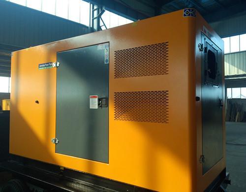 九龙汽油发电机组电瓶电解液的密度应该保持在什么范围？