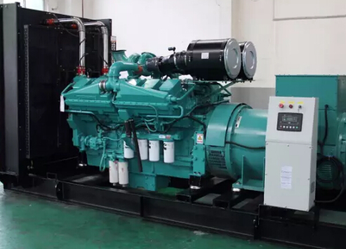 九龙发电机如何选择合适的除垢剂来清洗水冷式机油散热器？