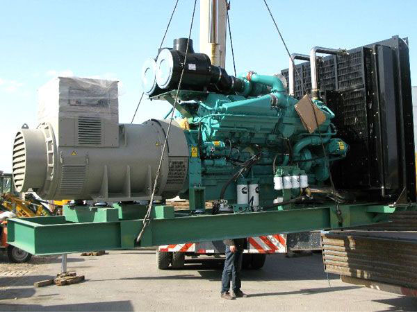 九龙冬季柴油发电机启动前，如何检查燃油标号是否适配？